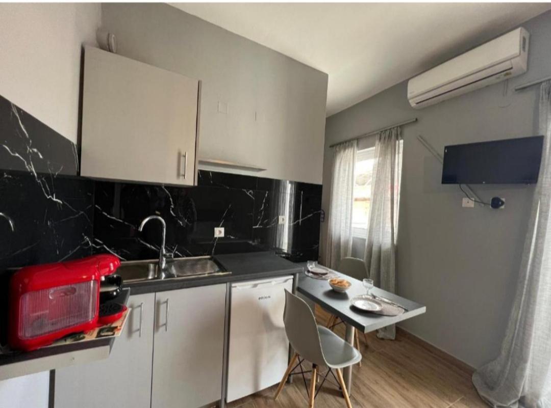 Spiros Apartment In The Center Of Preveza Dodonis 32 מראה חיצוני תמונה